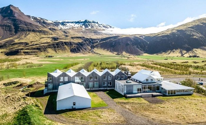 best place to stay in iceland for tours