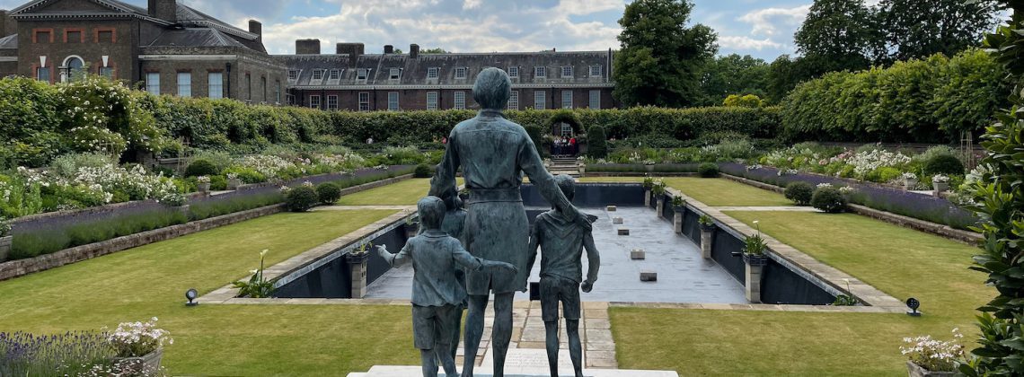 Princess Diana Memorial at Kensington Palace