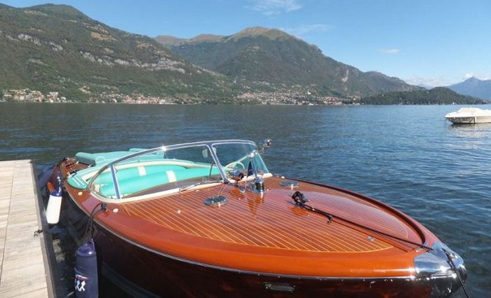 wooden riva boat on lake como