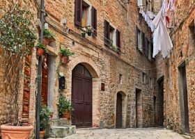 Where To Stay In Volterra, Tuscany, in 2024