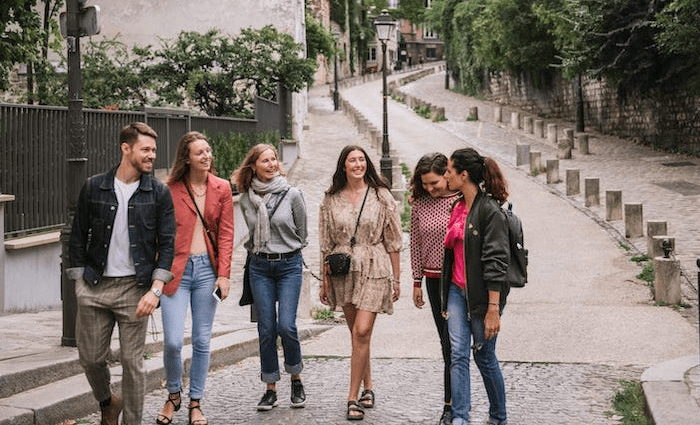 A group enjoying a chef led food tour of Paris