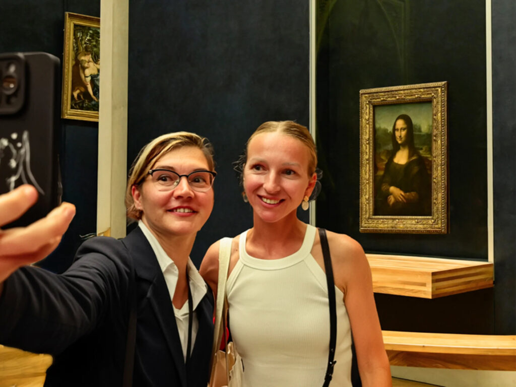 Secrets of the Louvre Museum Tour with Mona Lisa