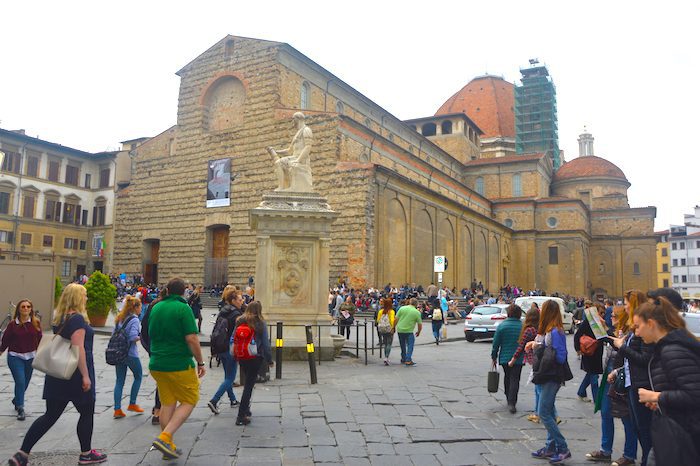 churches in florence