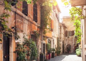 Ultimate Video Guide to Trastevere In Rome - 10 min Trastevere-Neighborhood-Guide-1440-x-675