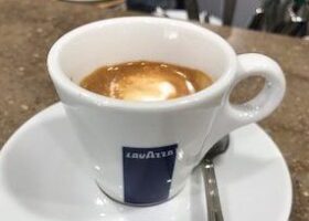 How To Order the Best Coffee in Rome Video Guide - 3 min macchiato-Italian-coffee-drinks-e1579727821690