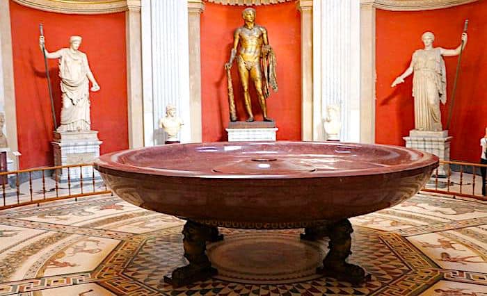 the roman guy vatican tour