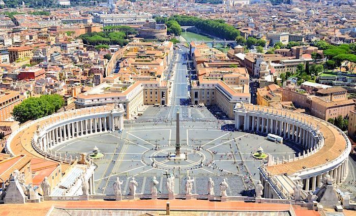 the roman guy st peter's basilica