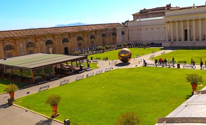 the roman guy vatican tour