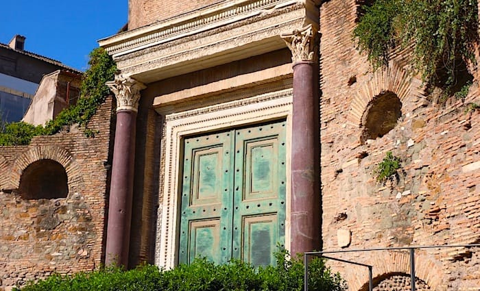 the roman guy colosseum tour